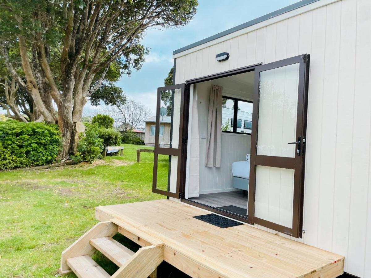 Athenree Hot Springs & Holiday Park Waihi Buitenkant foto