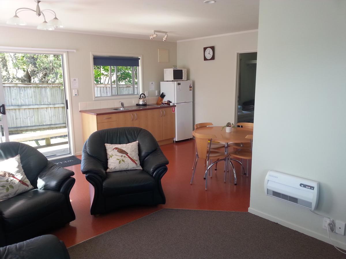 Athenree Hot Springs & Holiday Park Waihi Buitenkant foto
