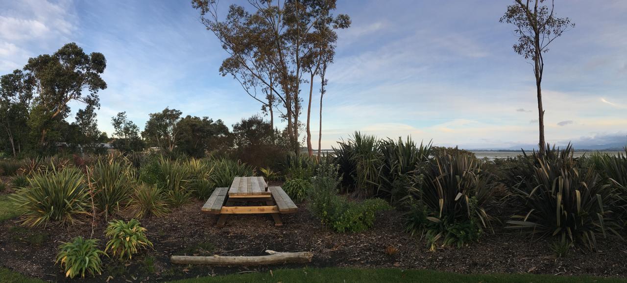 Athenree Hot Springs & Holiday Park Waihi Buitenkant foto