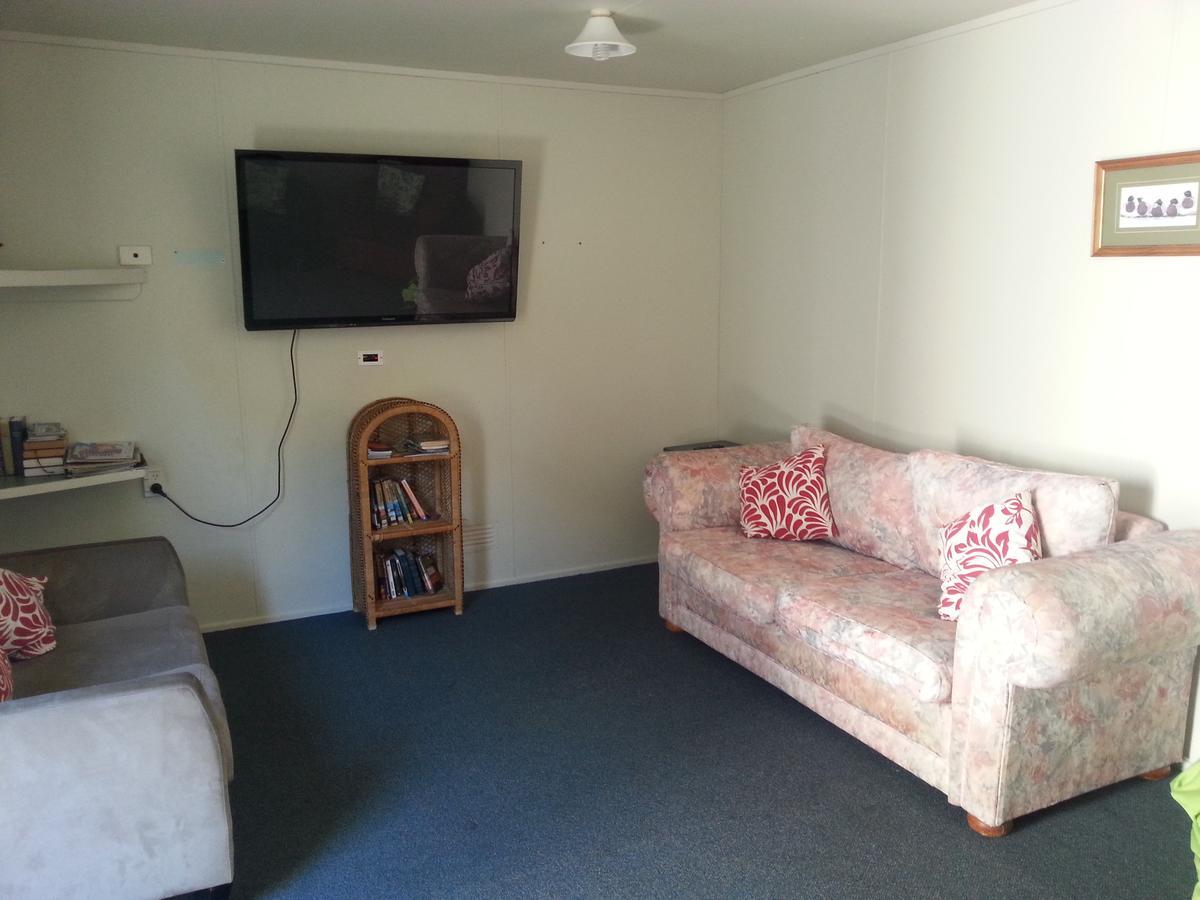 Athenree Hot Springs & Holiday Park Waihi Buitenkant foto