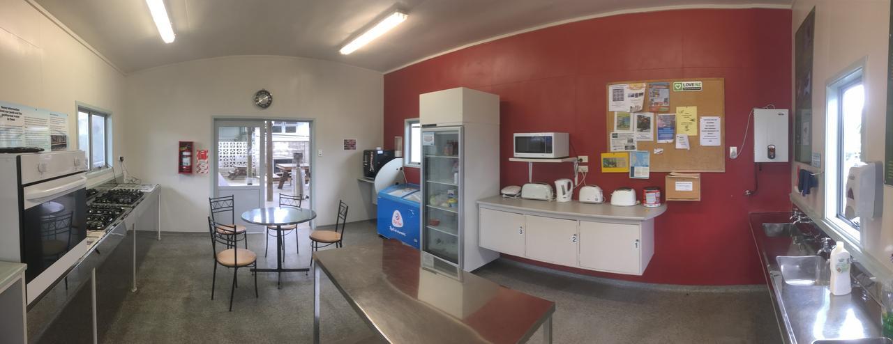 Athenree Hot Springs & Holiday Park Waihi Buitenkant foto